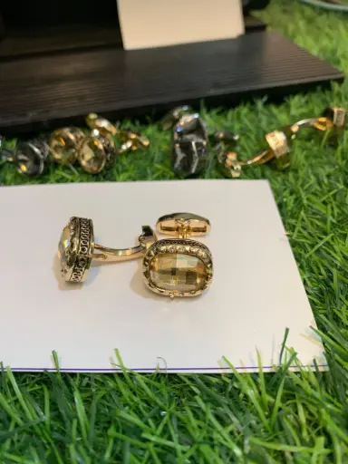 CUFFLINKS GOLDEN 19